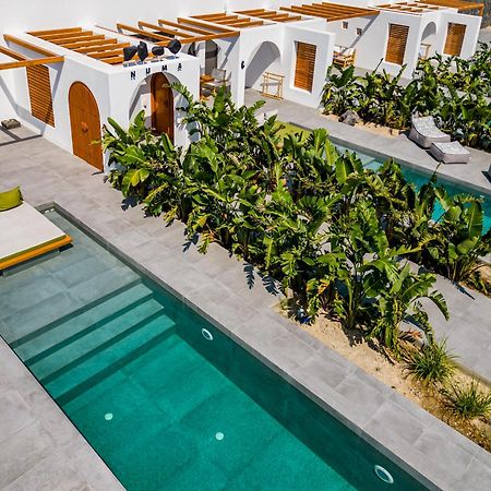 Villa Numa Santorini à Fira  Extérieur photo