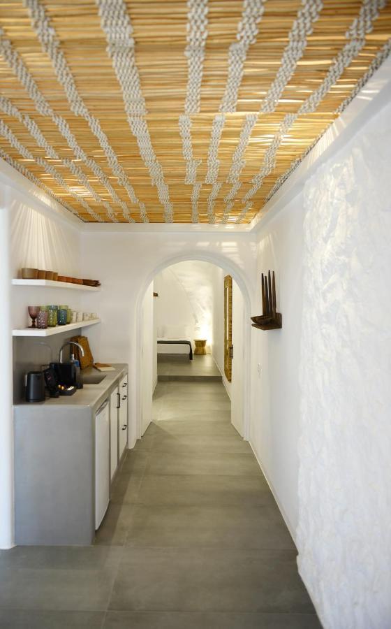 Villa Numa Santorini à Fira  Extérieur photo