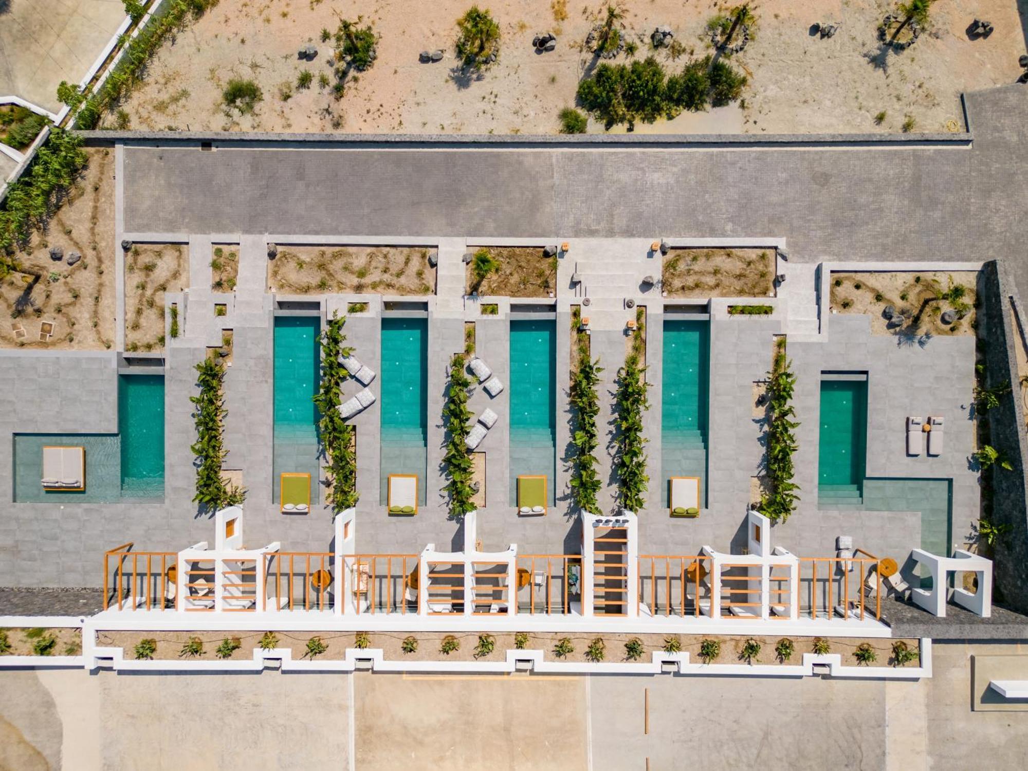 Villa Numa Santorini à Fira  Extérieur photo